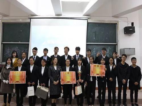 客舍青青柳色新全诗是什么？游戏画面